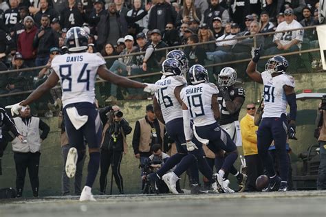titans playoff scenario.